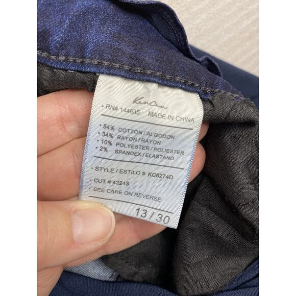 KanCan Maternity Jeans Sz 13/30 Dark Wash Stretch Denim Distressed Skinny Leg - Picture 10 of 11